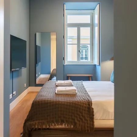 Апартаменти Flh Cais Sodre Artsy Flat *